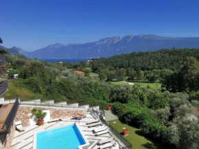 Albatros , schöne Ferienwohnung mit Pool